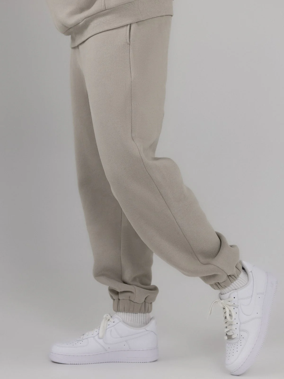Travel Essentials Sweatpants - Image 10
