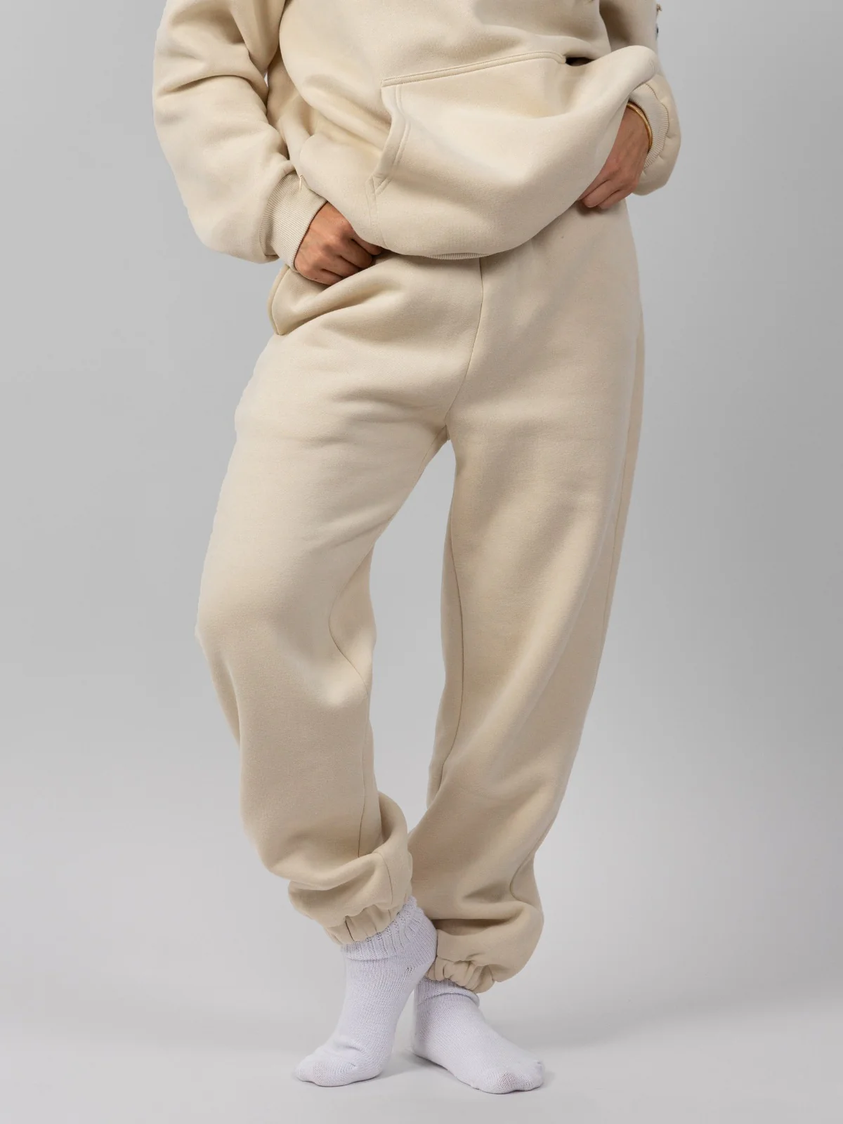 Travel Essentials Sweatpants - Image 28