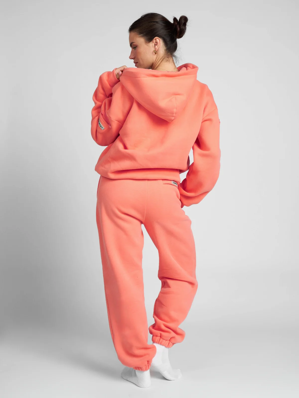 Travel Essentials Sweatpants - Image 44