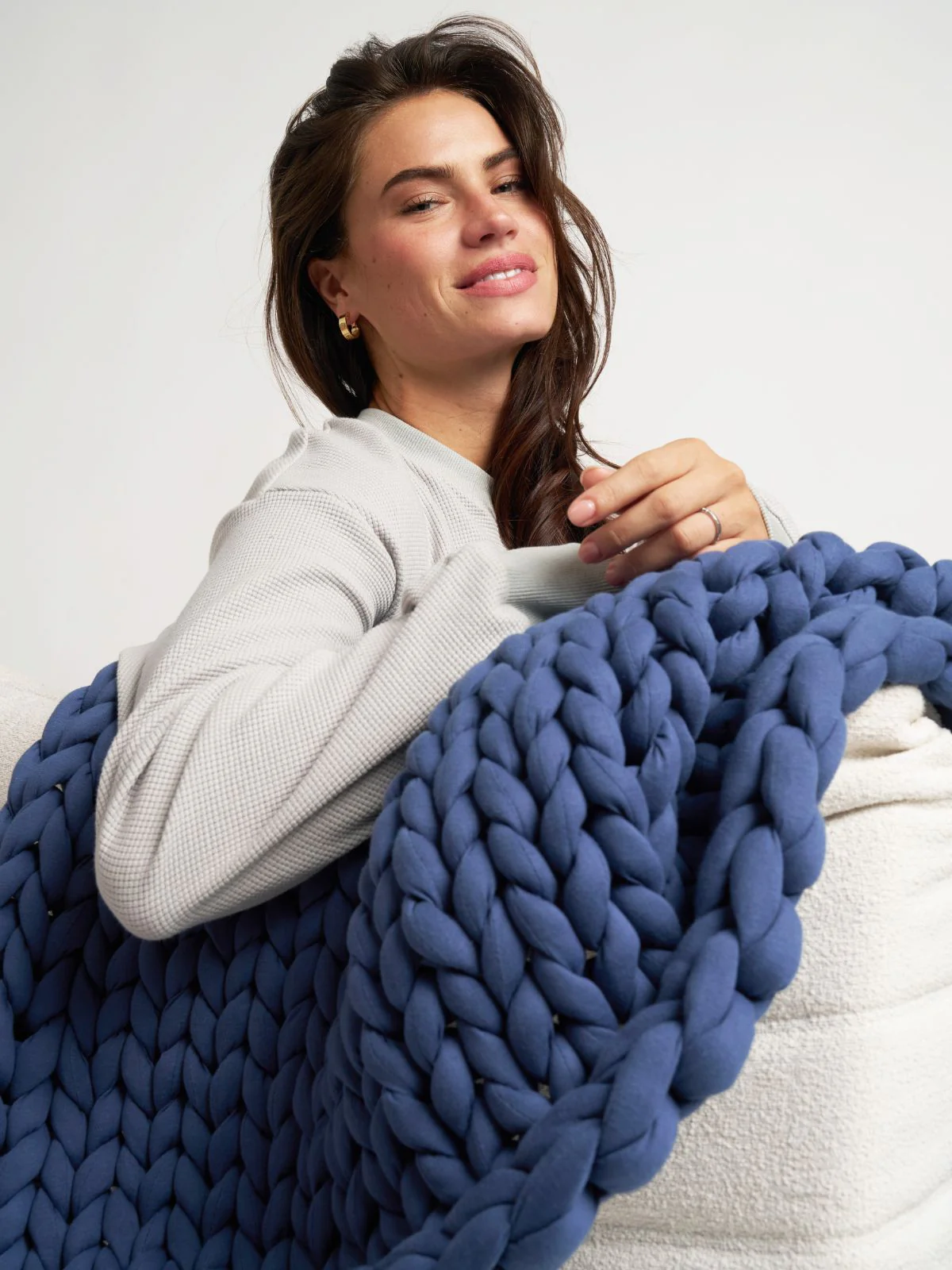 CuddleCloud Weighted Blanket - Image 10