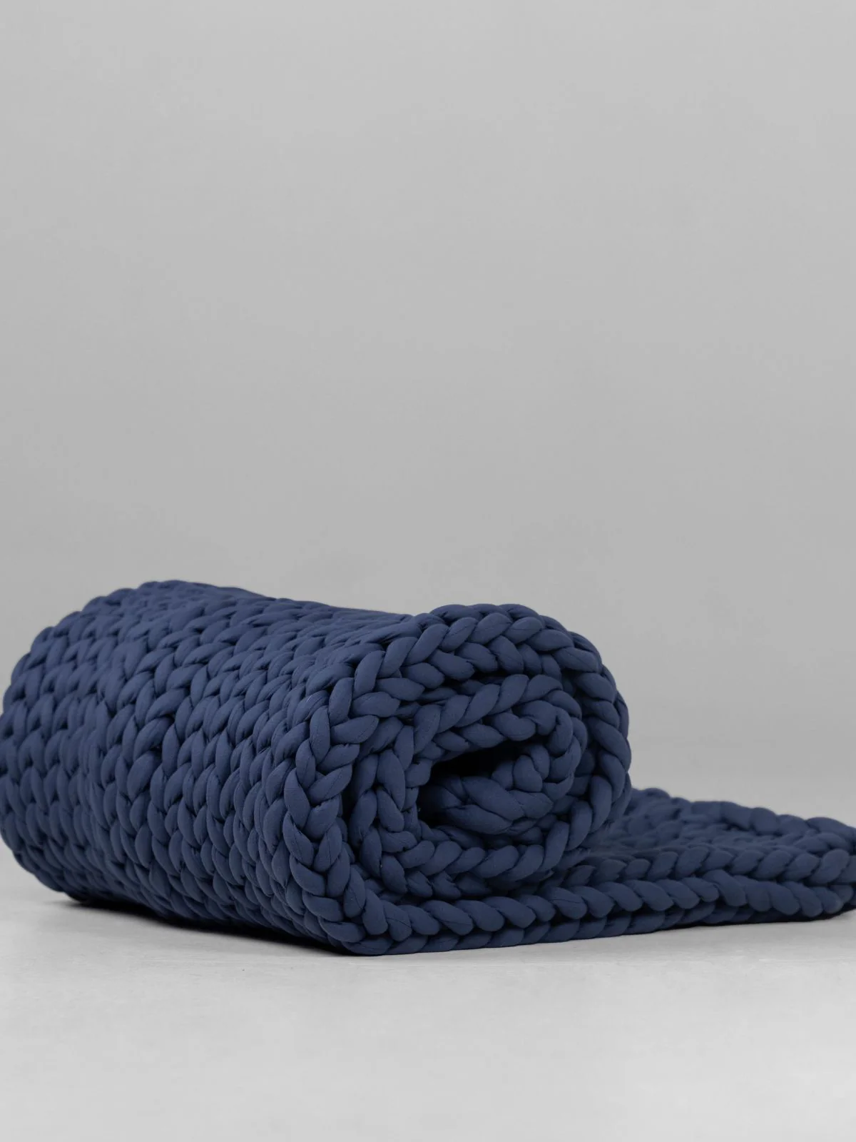 CuddleCloud Weighted Blanket - Image 11