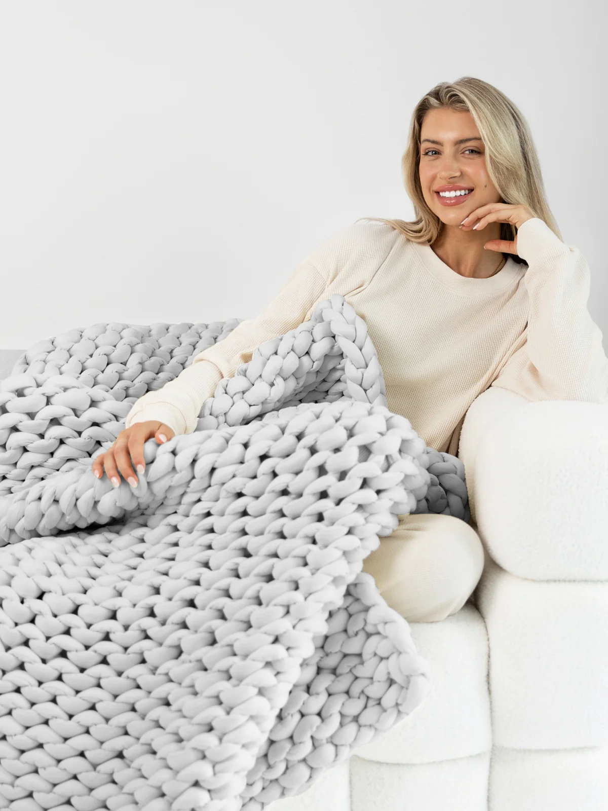 CuddleCloud Weighted Blanket - Image 12