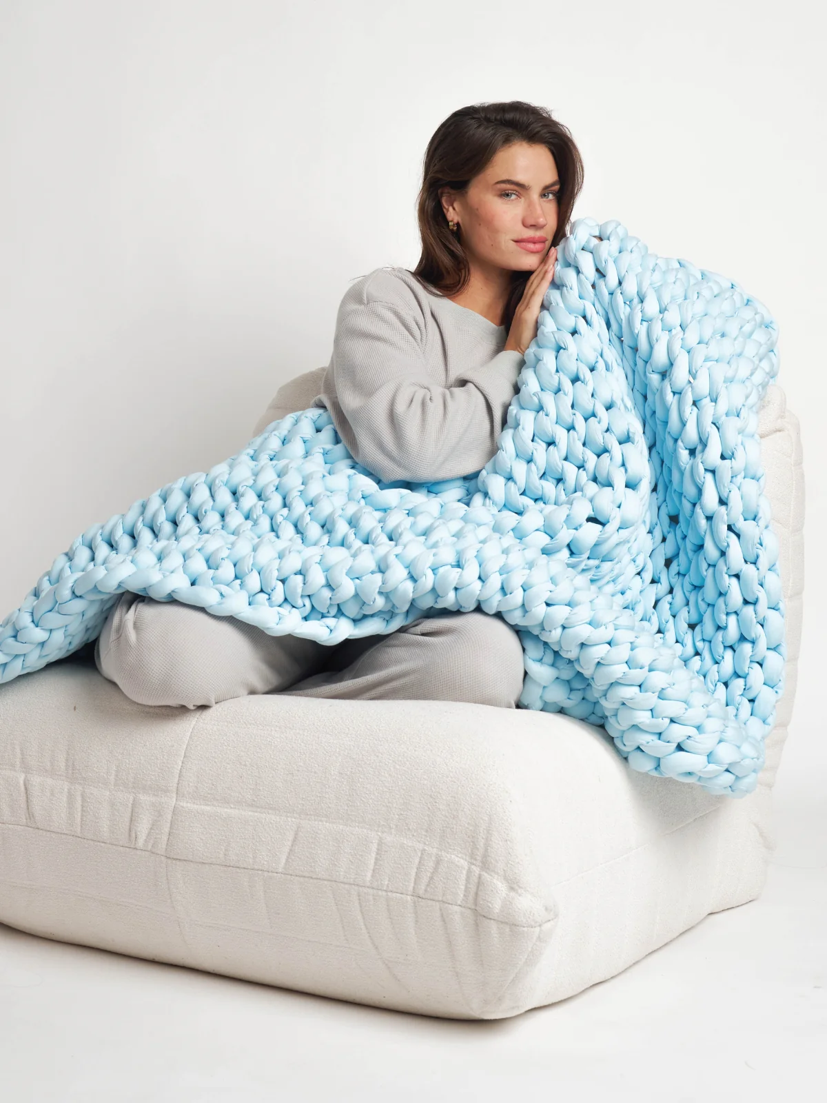 CuddleCloud Weighted Blanket - Image 31