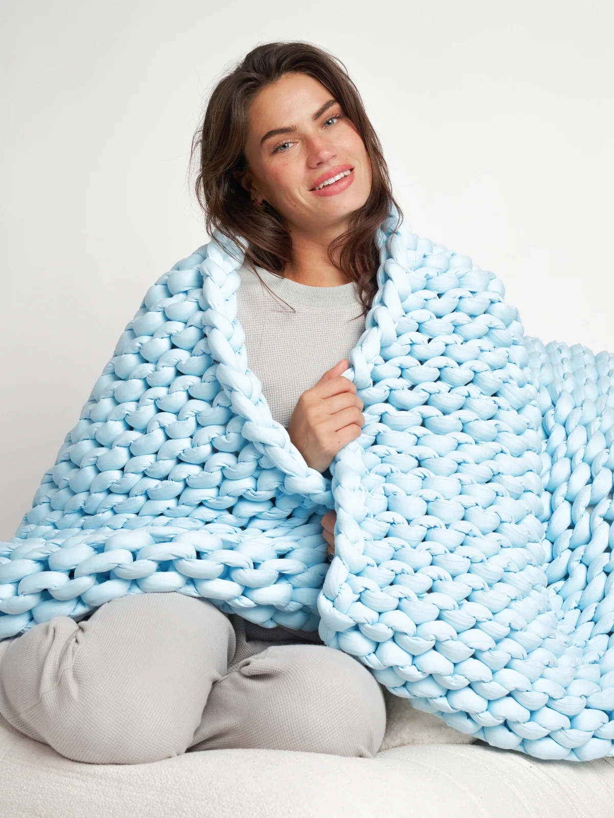 CuddleCloud Weighted Blanket - Image 35
