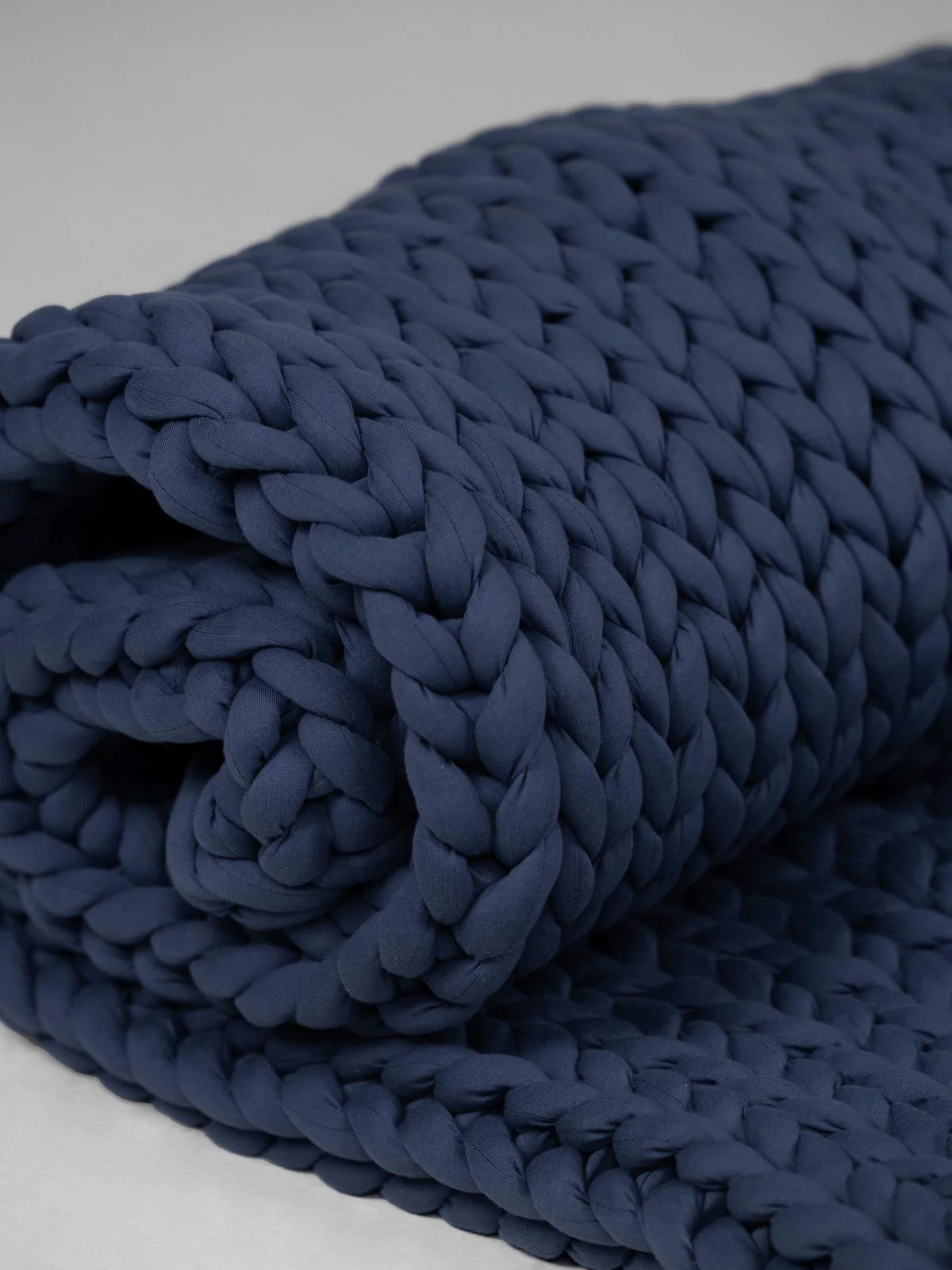 CuddleCloud Weighted Blanket - Image 8