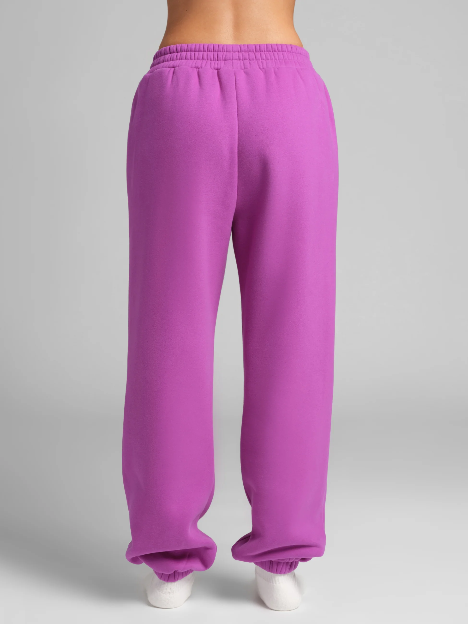 Minimalist Sweatpants - Image 104