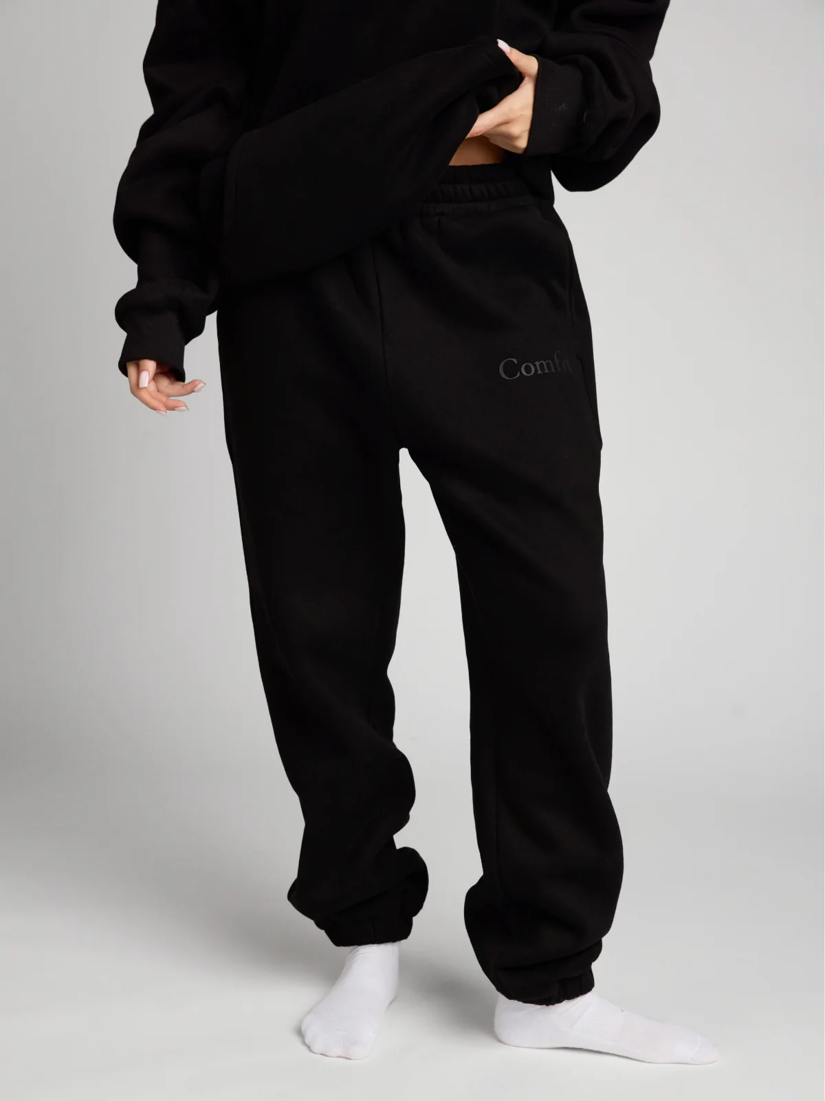 Minimalist Sweatpants - Image 38