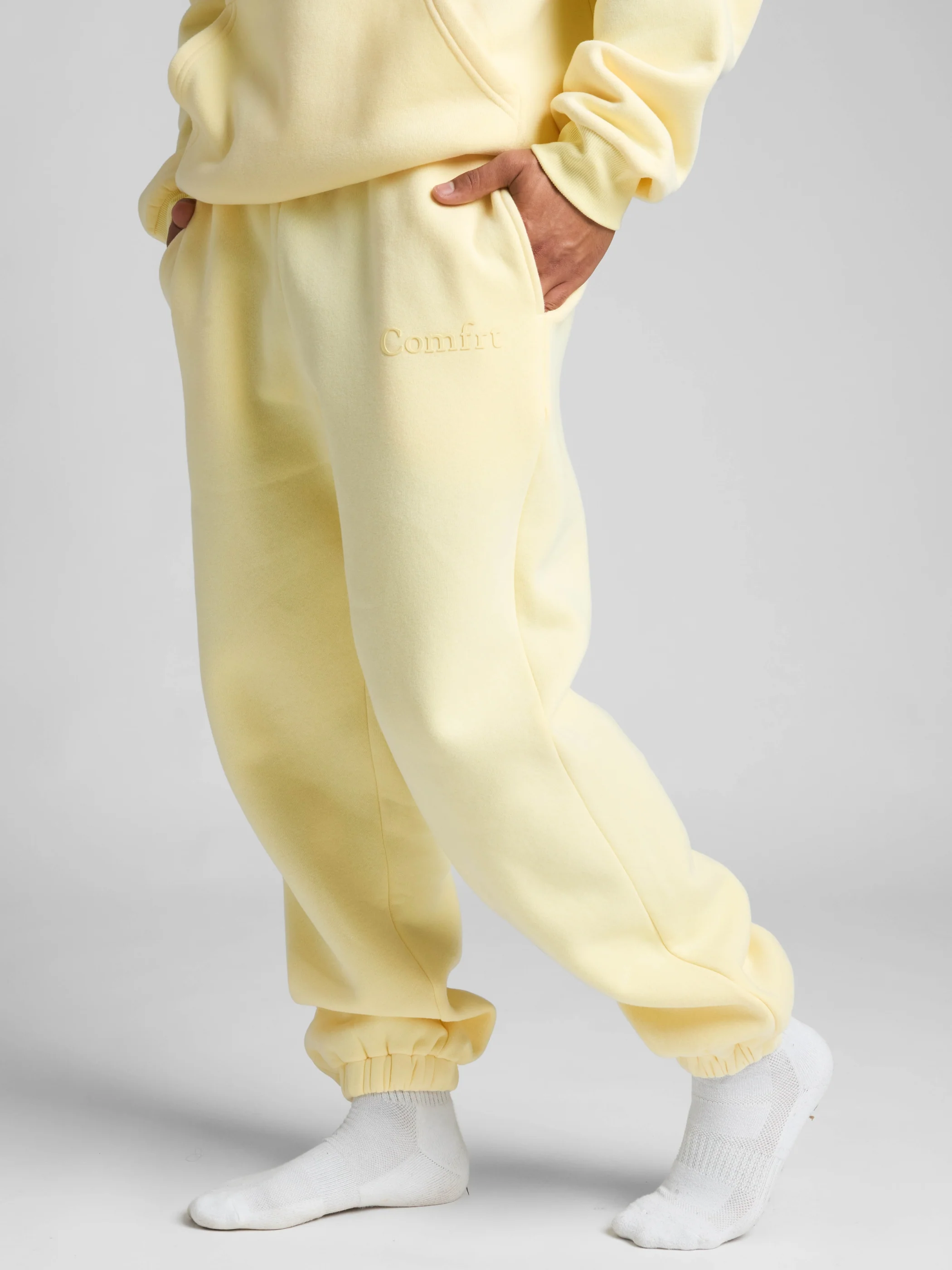 Minimalist Sweatpants - Image 74