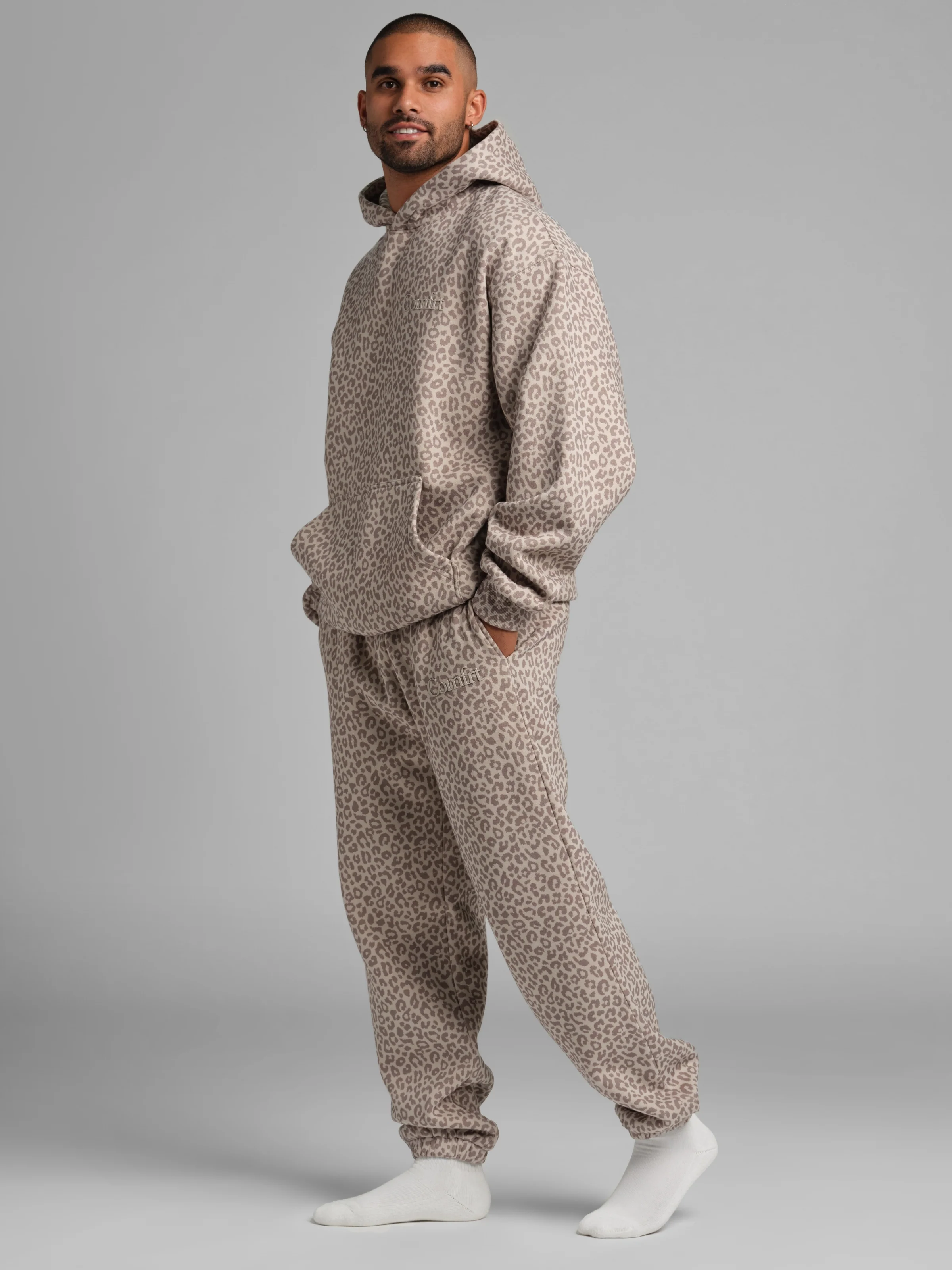 Minimalist Sweatpants - Image 99
